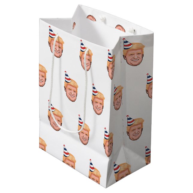 SACOLA PARA PRESENTES MÉDIA ANIVERSÁRIO DO TRUMP DO DONALD (Frente inclinada)