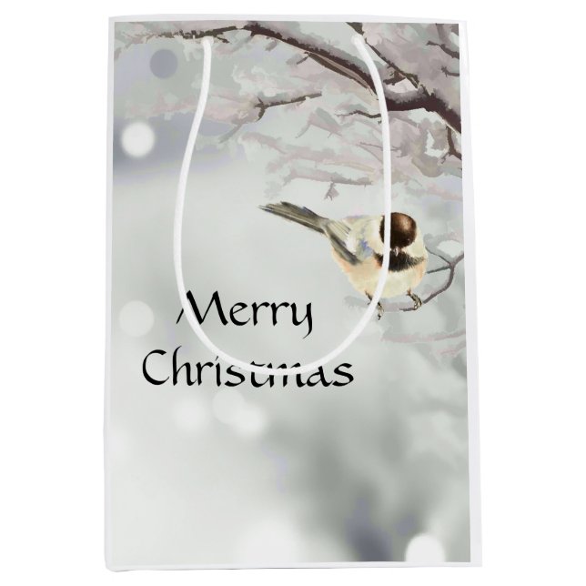 Sacola Para Presentes Média Árvore Congelada de Natal do Pássaro Chickadee de  (Frente)