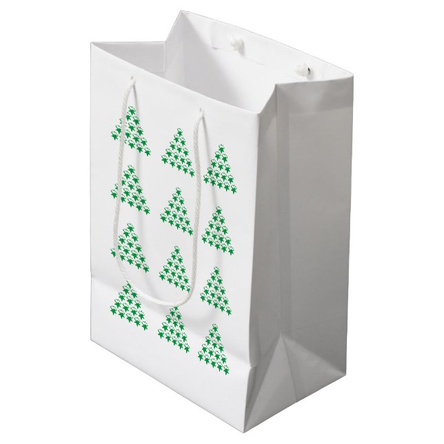 Sacola Para Presentes Média Árvore das Estrelas de Neve Verde de Natal, fundo  (Frente inclinada)