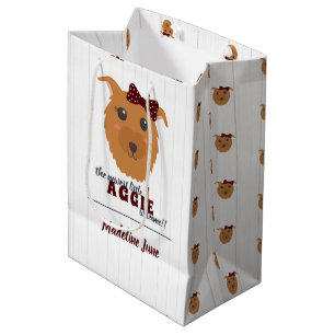 Sacola Para Presentes Média Baby Girl Aggie Dog Maroon Chá de fraldas