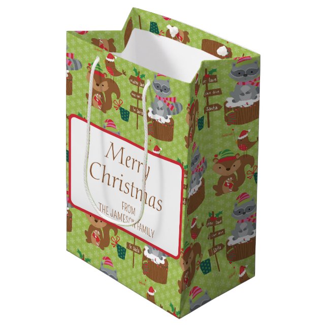 Sacola Para Presentes Média Bela guaxinim de Natal e Esquilo e Flocos de Neve (Frente inclinada)