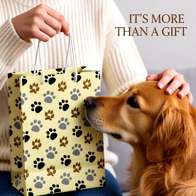 Sacola Para Presentes Média Cachorro-de-estimação (Neutral Paw Print Pattern – Fun Dog Lover Paws Medium Gift Bag)