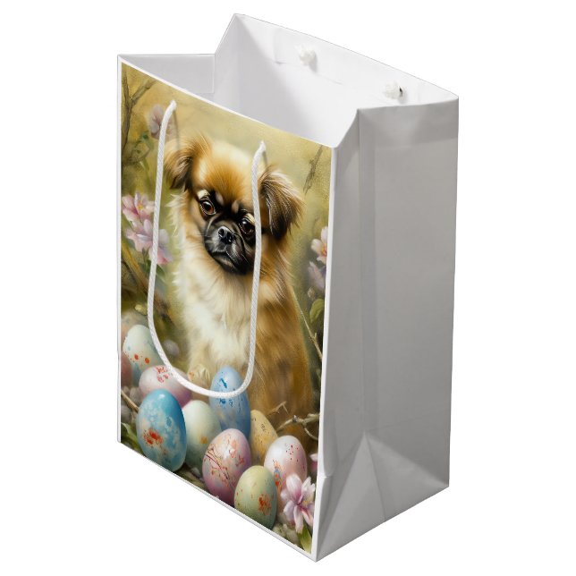 Sacola Para Presentes Média Cão Spaniel Tibetano com Ovos da Páscoa Feriado (Frente inclinada)