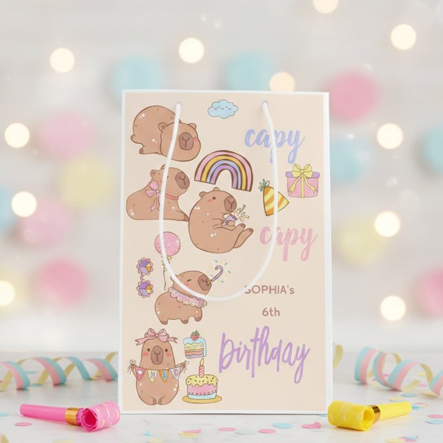 Sacola Para Presentes Média Capy capy birthday (Criador carregado)