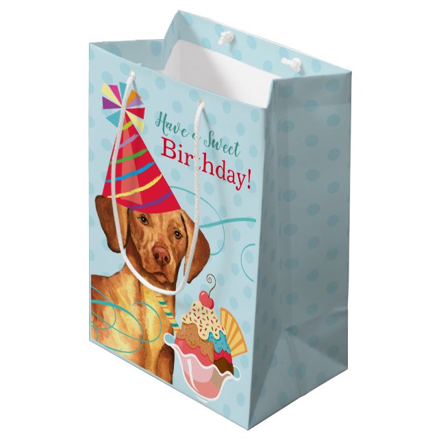 Sacola Para Presentes Média Doce Birthday Vizsla Medium Gift Bag (Frente inclinada)