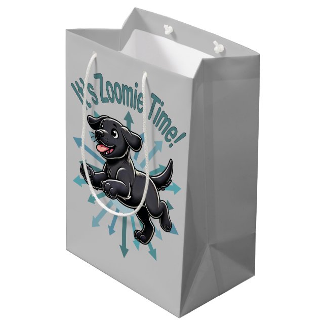 Sacola Para Presentes Média É Zoomie Time Black Lab (Verso inclinado)