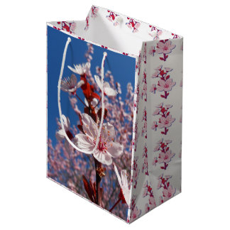 Sacola Para Presentes Média Florescer da primavera polonesa, saco de presente