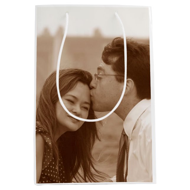 Sacola Para Presentes Média Foto do Noivado Bridal Personalizado (Frente)