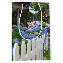 Sacola Para Presentes Média Hydrangeas and Picket Fence - Martha's Vineyard