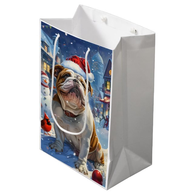 Sacola Para Presentes Média Inglês Bulldog Winter Wonderland Natal Joy (Frente inclinada)