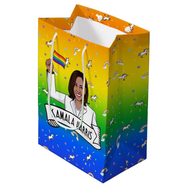 Sacola Para Presentes Média Kamala Harris Pride (Frente inclinada)
