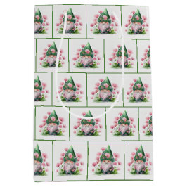 Sacola Para Presentes Média Leprechaun Irlandês No Jardim