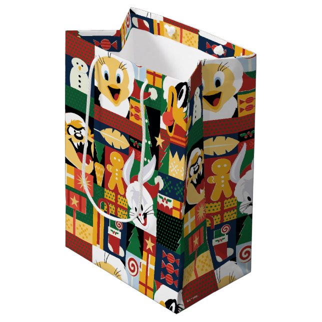 Sacola Para Presentes Média LOONEY TUNES™ Holiday Block Patterno (Frente inclinada)