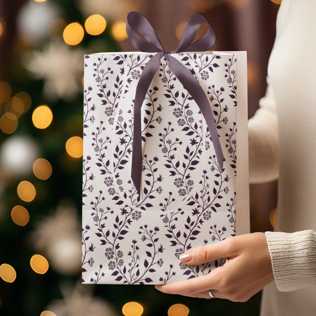 Sacola Para Presentes Média Modern Boho Floral Pattern Plum White (Criador carregado)