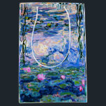 Sacola Para Presentes Média Monet's Water Lily, 1919, Gift Bag<br><div class="desc">Lírios d'água,  pintura famosa de Claude Monet,  em 1919,  com cores sólidas coordenadas em cores púrpura e azul Monet,  prontos para misturar e combinar.</div>