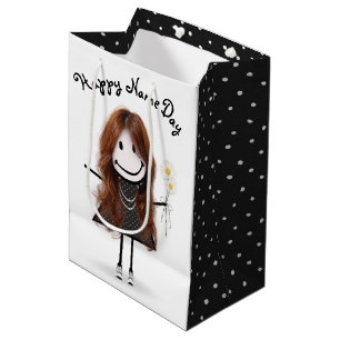 Sacola Para Presentes Média Name Day Stick Girl with Daisies