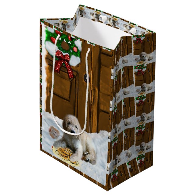 Sacola Para Presentes Média Natal de Goldendoodle (Frente inclinada)