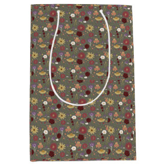 Sacola Para Presentes Média O fundo verde da Embriação Floral do outono