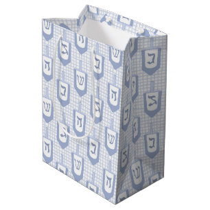Sacola Para Presentes Média Padrão de Dreidel Azul e Branco de Hanuka em Gingh