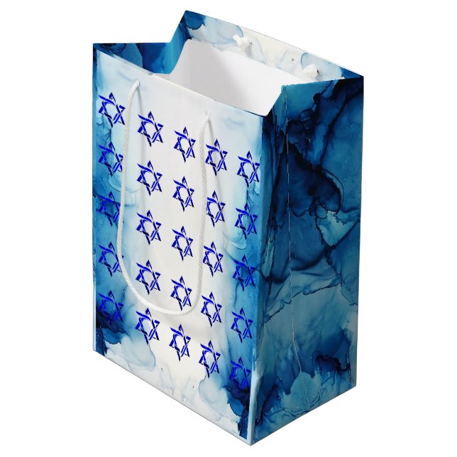 Sacola Para Presentes Média Personalize o HANUKKAH HEBREW STARS Gift Bag (Frente inclinada)