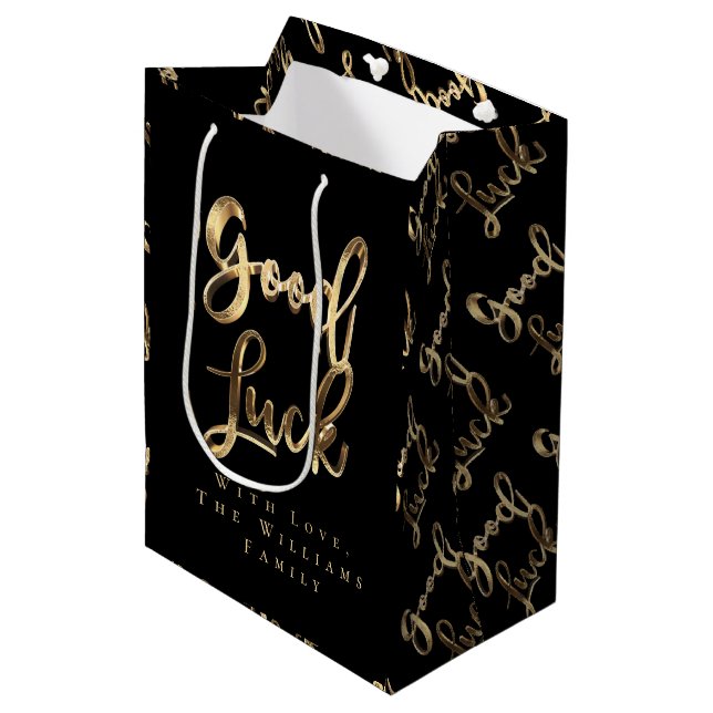 Sacola Para Presentes Média Preto Elegante e Dourado Script Boa Sorte (Frente inclinada)