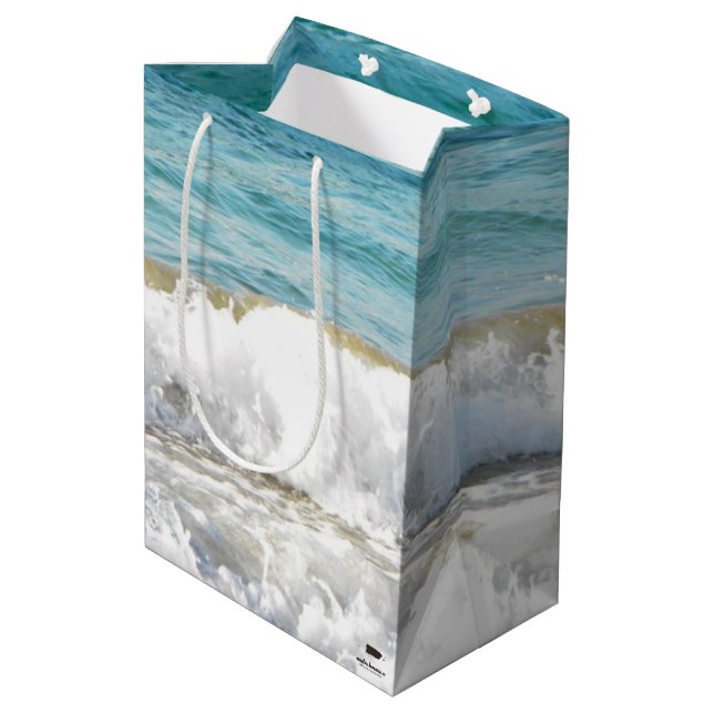 Sacola Para Presentes Média Surfe na Praia (Verso inclinado)