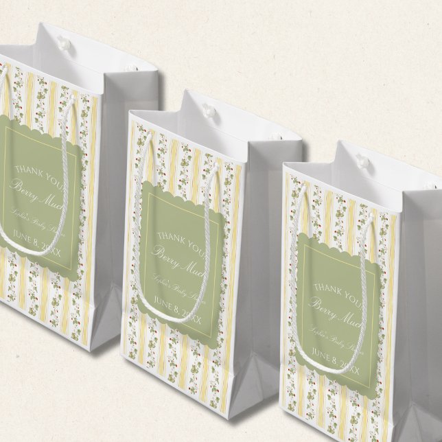 Sacola Para Presentes Pequena A berry sweet baby is on the way  (Criador carregado)