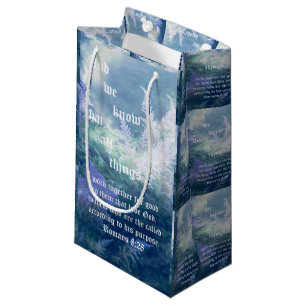 Sacola Para Presentes Pequena Astilbe Blue Mist Romanos 8:28