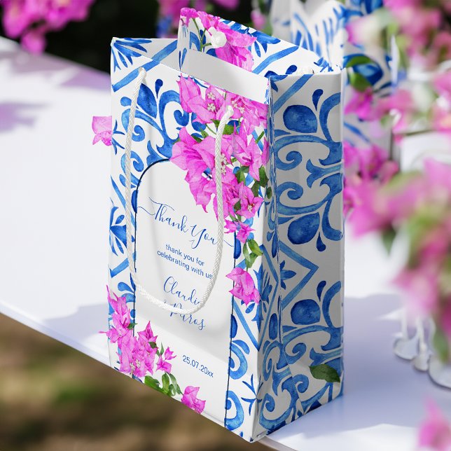 Sacola Para Presentes Pequena Azulejos azuis e obrigado elegante Bougainvillea (Blue Tiles and Bougainvillea elegant thank you Small Gift Bag favor bag Mediterranean themed favors)