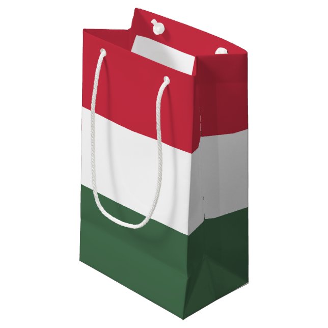 Sacola Para Presentes Pequena Bandeira da Hungria (Frente inclinada)