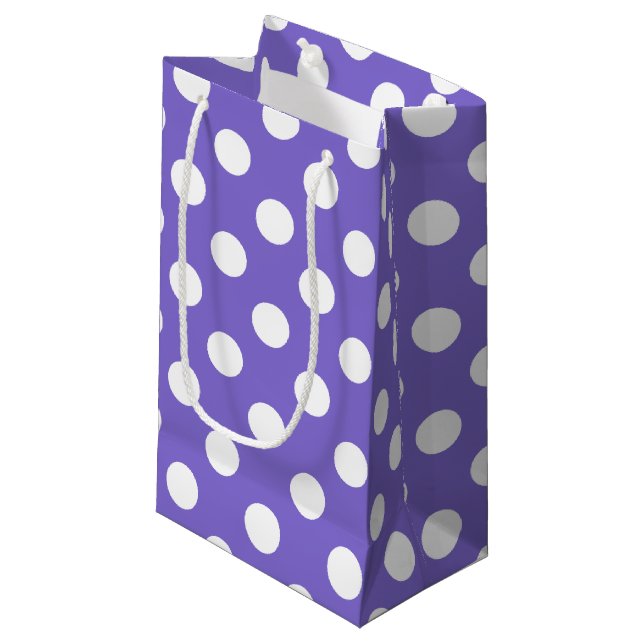 Sacola Para Presentes Pequena Bolinhas brancas no periwinkle (Frente inclinada)