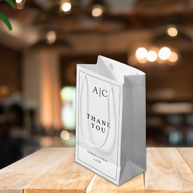 Sacola Para Presentes Pequena Casamento do Monograma Branco Elegante (Criador carregado)