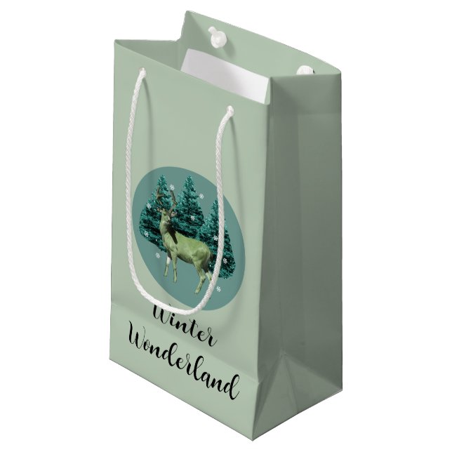Sacola Para Presentes Pequena Deer Winter Wonderland Gift Bag (Frente inclinada)