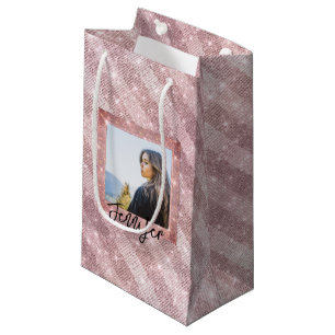 Sacola Para Presentes Pequena Foto personalizada e Rosa de texto Dourado Anivers