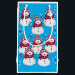 Sacola Para Presentes Pequena Gift Bag Christmas Snowman<br><div class="desc">Gift Bag Algo para todos oferece sacos personalizados de presentes, especialmente para você desenhado para expressar as belas palavras para o seu amado. Este saco de presentes de na moda único trará um sorriso aos seus entes queridos. Enquanto vocês já estão aqui, talvez queiram ver outros itens relacionados ao banheiro,...</div>