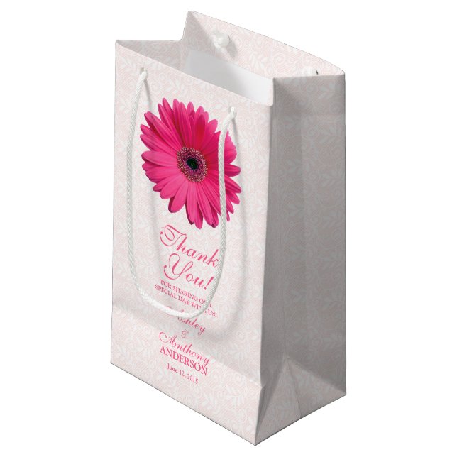 Sacola Para Presentes Pequena Gift Bag Pink Gerber Daisy Lace (Frente inclinada)