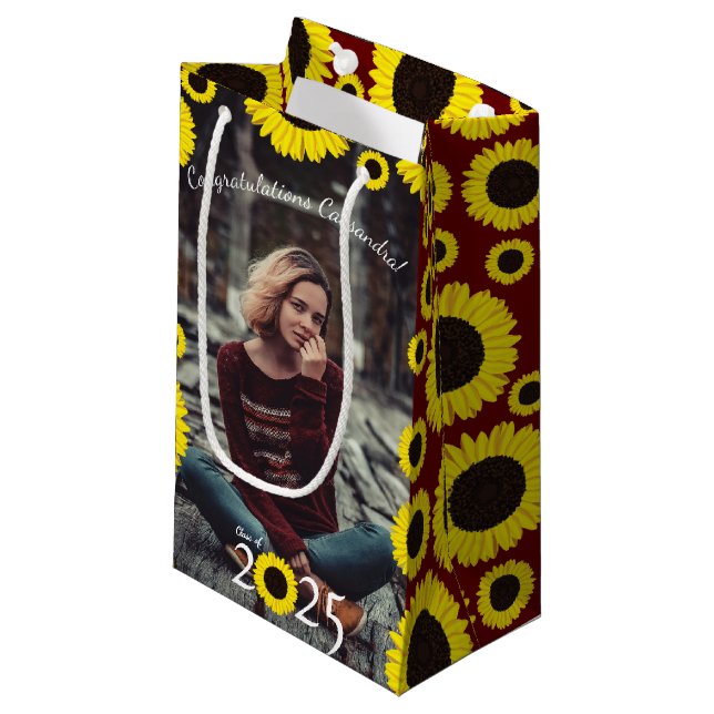 Sacola Para Presentes Pequena Girassóis Festa de formatura Maroon (Frente inclinada)