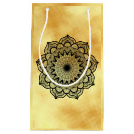 Sacola Para Presentes Pequena Mandala Preto em Fundo Dourado Suave