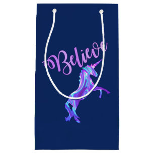 Sacola Para Presentes Pequena Pastel Rainbow Acredita no Unicorn