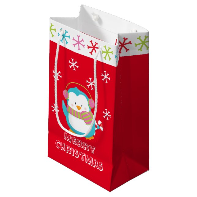 Sacola Para Presentes Pequena Pinguim de Férias Feliz (Frente inclinada)