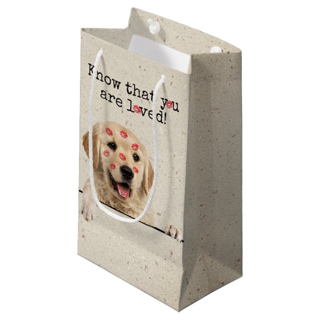 Sacola Para Presentes Pequena Retriever ouro com Kisses Lipstick (Frente inclinada)