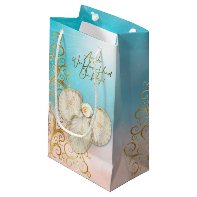 Sacola Para Presentes Pequena Sea Shell Angel Gift Bag (Frente inclinada)
