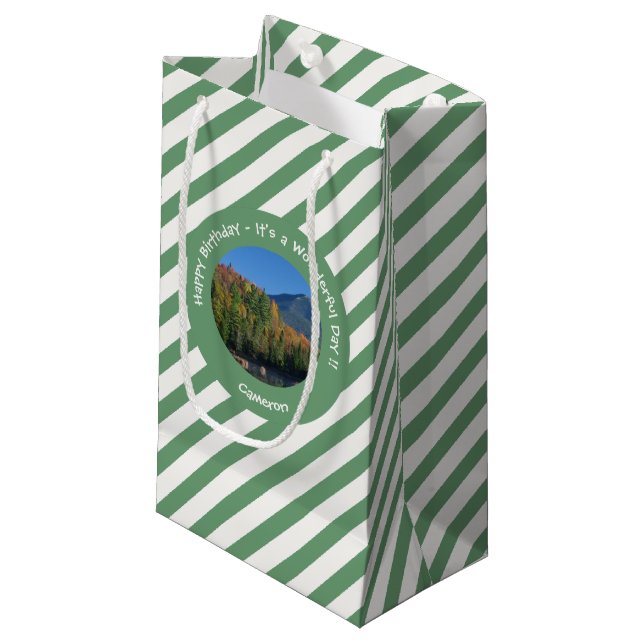 Sacola Para Presentes Pequena Whiteface Mountain, Adirondack Autumn Party Items (Frente inclinada)