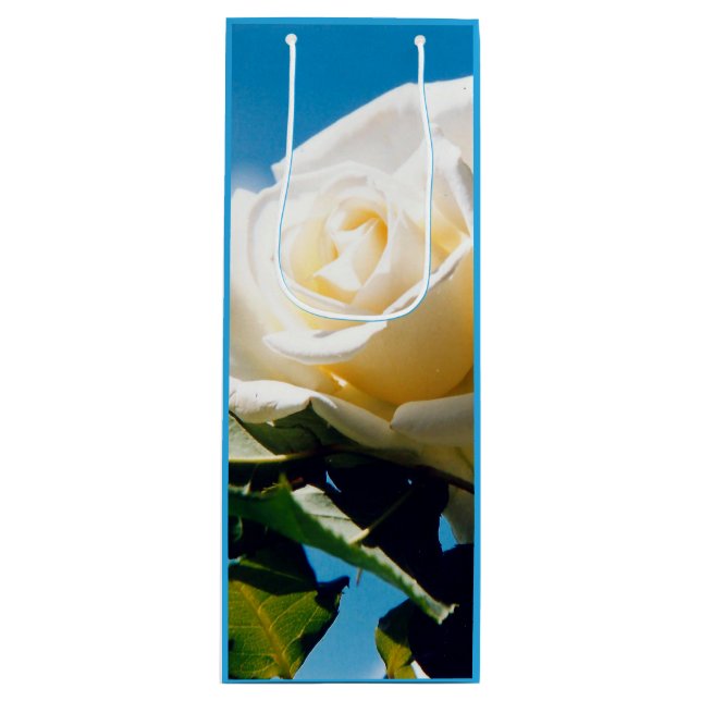 Sacola Para Vinho Rosa branca sob o céu azul (Frente)