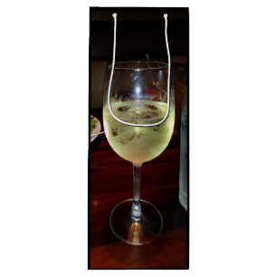 Sacola Para Vinho Vidro refrigerado de vinho branco em Saco de Tota 