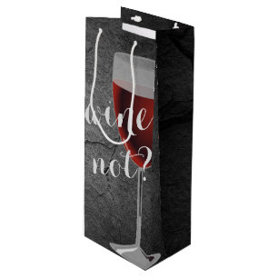 Sacola Para Vinho vinho tinto no vidro na rocha