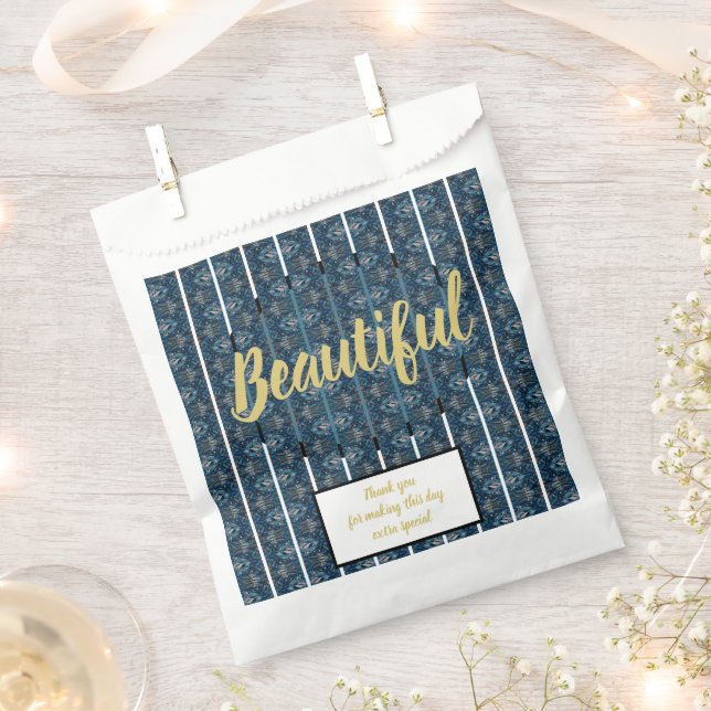 SACOLAS DE FAVORITAS LINDA por Poeta Adiela Akoo (Cortado)