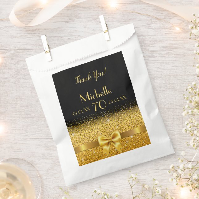 Sacolinha 70 festa de aniversário arco preto dourado nome el (Cortado)