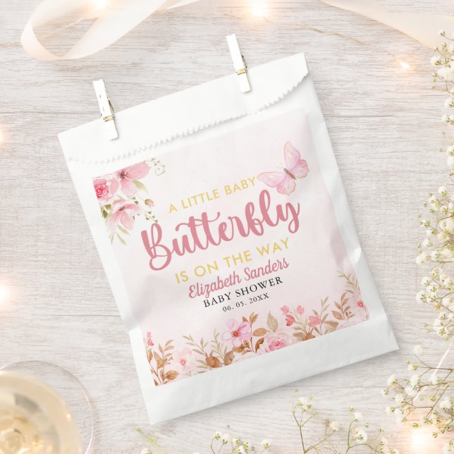 Sacolinha A Little Butterfly is on the Way, Baby Shower Girl (Cortado)