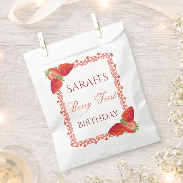 Sacolinha Aniversário de Um Ano da Red Lace Berry (Cortado)